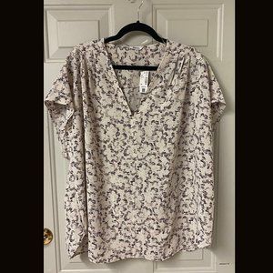 New Reitmans Floral Top 2X